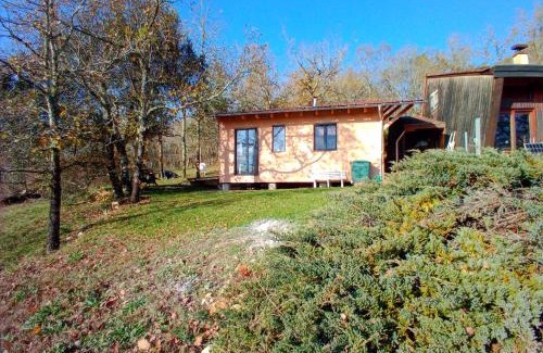 Saint-Leon-sur-Vezere House | maison dans un écrin de verdure