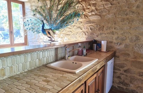 Romans-sur-Isere House | Maison de 220m²/4 ch. Dans un Écrin de Verdure Classé Natura 2000