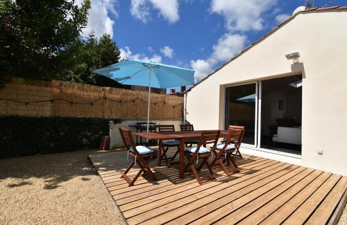 L'Aiguillon-sur-Vie House | Maison de bourg confortable entre Plage, Golf et Lacs
