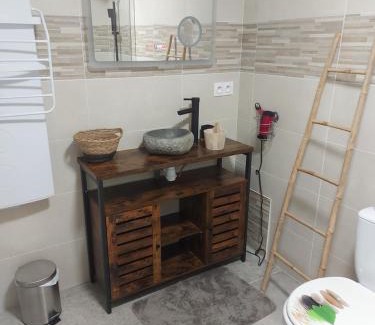 Parcay-sur-Vienne House | Maison de bourg paisible
