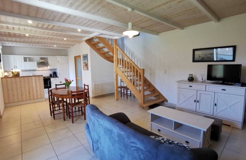 Saint-Jean-Trolimon House | Maison de Campagne Proche Mer 4 Adultes 2 Chambres