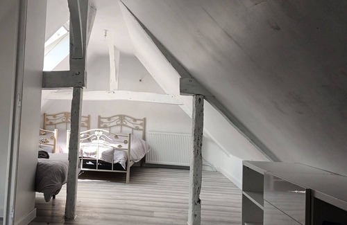 Seiches-sur-le-Loir House | Maison de Campagne