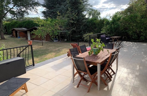 La Boissiere-Ecole House | Maison de Campagne Rénovée Avec Bassin de Nage et SPA sur 2500 Mcarrés de Jardin