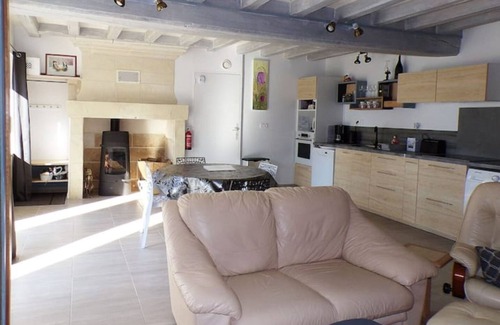 La Roche-Clermault Cottage | Maison de Campagne Avec Jardin et Parking Clos