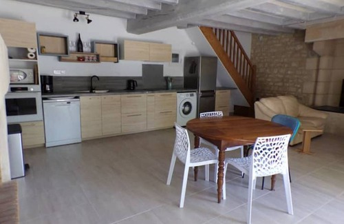 La Roche-Clermault Cottage | Maison de Campagne Avec Jardin et Parking Clos