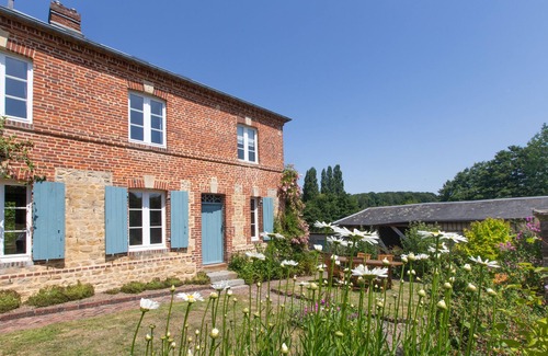 Saint-Ouen-le-Pin Cottage | Maison de campagne-Cottage-Ensuite with Bath