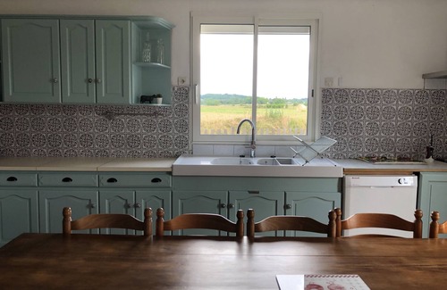 Chenaud House | Maison de Campagne Calme, 600 Mètres Rivières