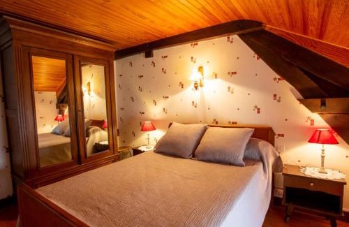 Doissat House | Maison de campagne avec étangs privés, proche Sarlat, 4 chambres, équipements bébé, animaux acceptés - FR-1-616-22