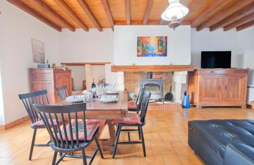 Saint-Meard-de-Drone House | Maison de Campagne, Grande Métairie