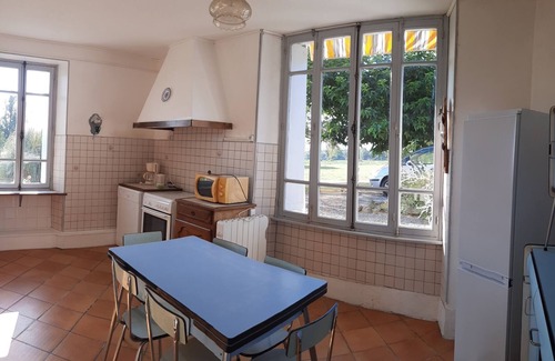 Couladere House | Maison de Campagne Spacieuse et Confortable, Proche des Pyrénées et de Toulouse