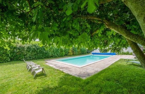 Crouzilles House | Maison de campagne sud Touraine avec piscine 8px