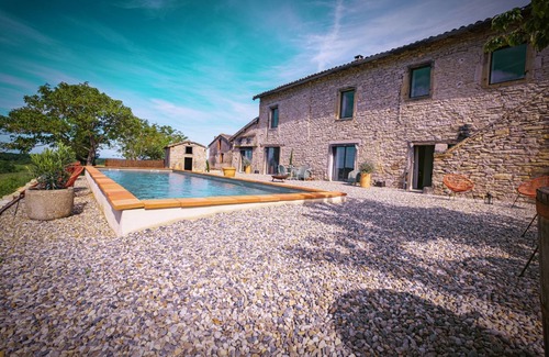 Larroque House | Maison de Caractère au Cœur du Vignoble Gaillacois