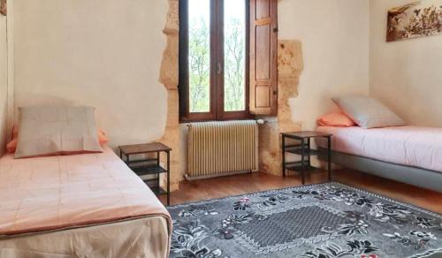 Puy-l'Eveque House | Maison de charme à Puy-l'Évêque avec piscine partagée