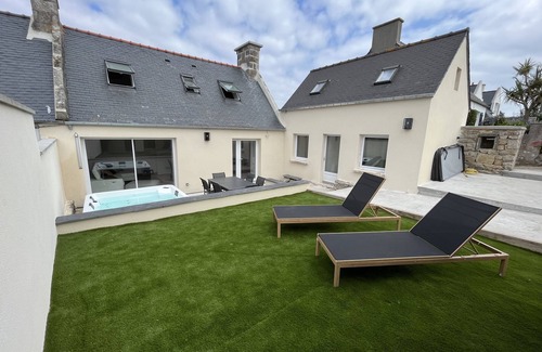 Berven House | Maison de Charme Avec Jacuzzi à 35 Mètres de la mer - Bretagne/île de Batz