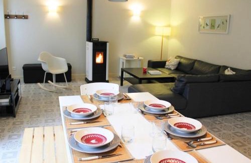 Coulonges House | Maison de charme avec équipements bébé, vélos, fibre, proximité rivière - Coulonges - FR-1-653-127