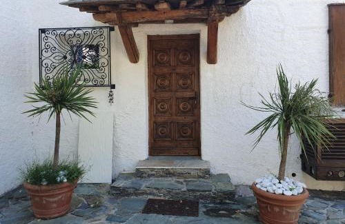Scolca Villa | maison de charme avec piscine et vue exceptionnelle