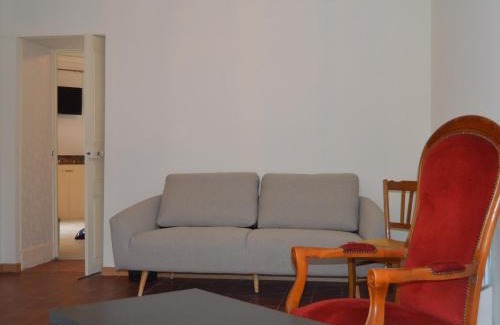 Reuilly House | Maison de Charme en Berry avec Jardin et Wifi, Proche Vignobles - FR-1-591-231