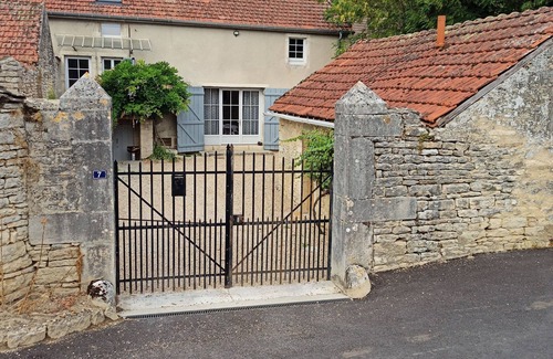 Nantoux House | Maison de Charme Près de Beaune 6 Per-2ch
