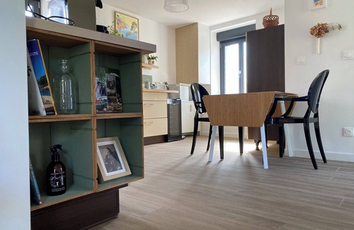 Vonges House | Maison de Famille Agréable à Vivre