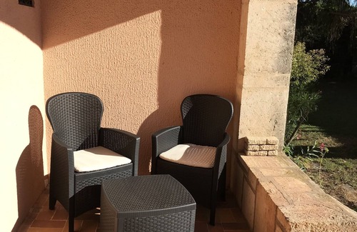 Canet House | Maison de Famille Sous les Pins Avec Piscine