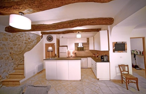 Baudinard-sur-Verdon House | Maison de Village Complètement Rénovée, au Calme. Parking à 50m