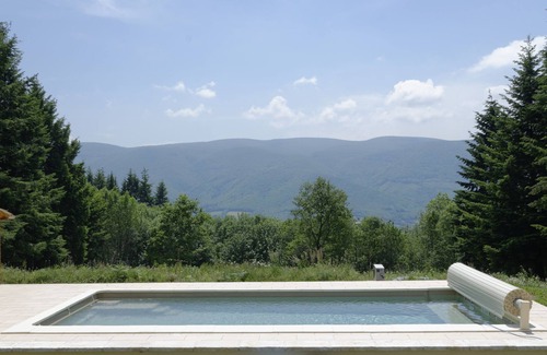 Saint-Amans-Valtoret House | Maison de Campagne