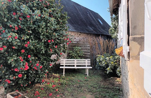 Saint-Hilaire-Peyroux House | Maison de Campagne ,à Proximité de Sentiers de Randonnée