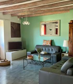 Serrieres-en-Chautagne House | Maison de village chaleureuse avec terrasse 3 étoiles