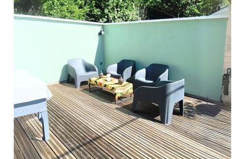 Serrieres-en-Chautagne House | Maison de village chaleureuse avec terrasse 3 étoiles