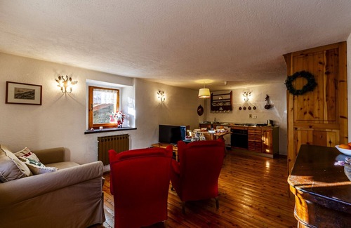 Villair Apartment | Maison De L'Oncle Wifi & Parking
