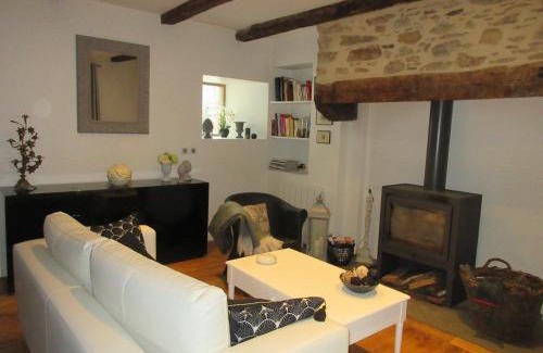 Calmont House | Maison de la Carrérie, gîte de charme à Calmont 12450