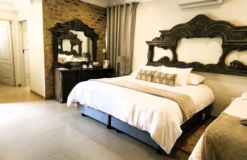 Pretoria House | Maison de Leo Luxury Guesthouse