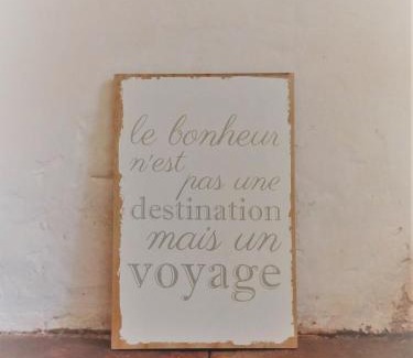 Nyons House | Maison de Maître Des-Sens