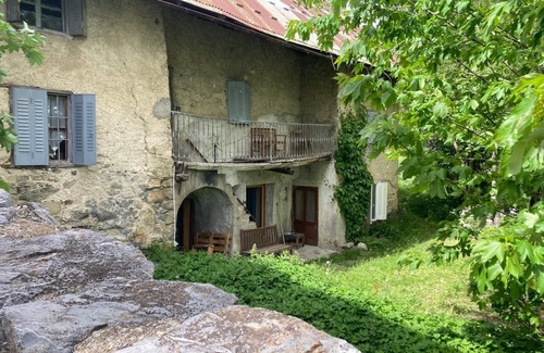Vallouise-Pelvoux House | Maison de montagne hamlet of Puy Aillaud Parc des Écrins, Vallouise