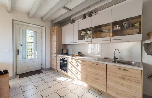 Loguivy House | Maison de pecheurs avec vue sur mer et Brehat