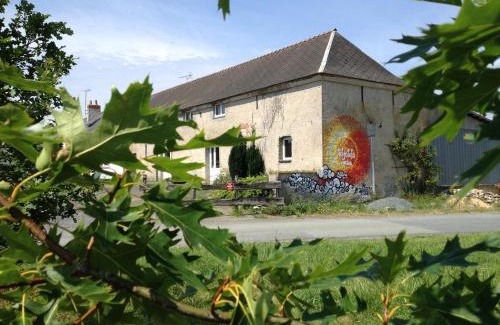 Freigne House | Maison de résidence d'artistes Vallons de l'Erdre 4 Pièces 9 pers