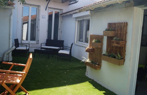 Quartier du Casino House | Maison de Vacances à 2 pas de la Mer, Plage et Commerces à Proximité