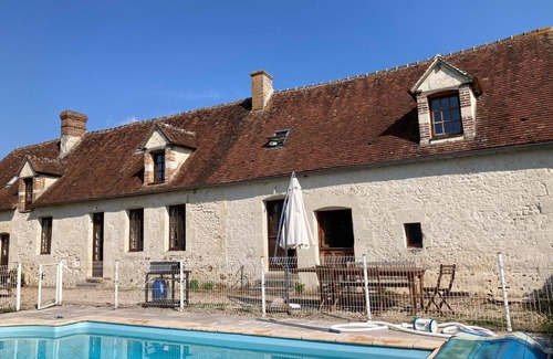 Saint-Mard-de-Reno Cottage | Maison de Vacances Familiale Avec Piscine au Coeur du Perche - 10 Personnes