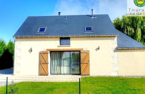 Saint-Paterne-Racan House | Maison de vacances avec piscine chauffée, spa, aire de jeux et jardin privatif en Touraine - FR-1-381-286