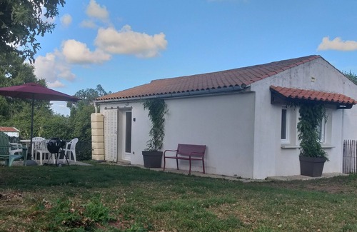 Grues House | Maison de Vacances à Louer Type F2 à 10 mn des Plages, 2 Couchages 4 Personnes