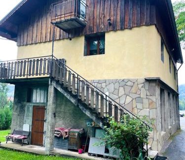 Albertville House | Maison de vacances avec grand terrain