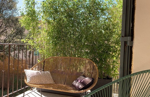 Viens House | Maison de Vacances Avec vue sur le Massif du Luberon au Calme, Piscine Privée