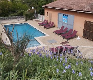 Salavas House | Maison de vacances dans les hauteurs de Salavas