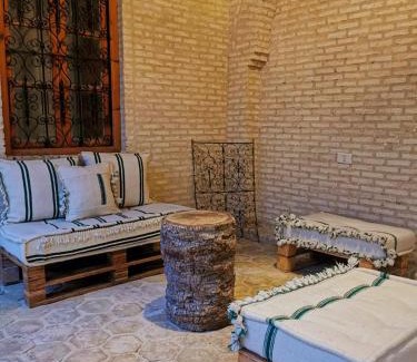 Tozeur House | Maison de Vacances "Dar Khalifa"