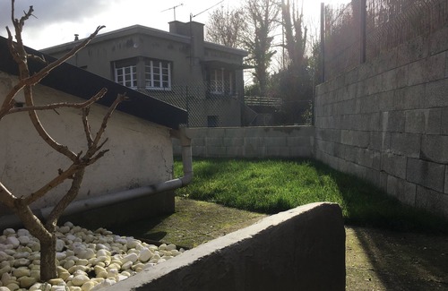 Arques-la-Bataille House | Maison de Ville Terrasse et Jardinet