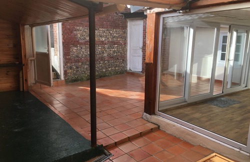 Arques-la-Bataille House | Maison de Ville Terrasse et Jardinet