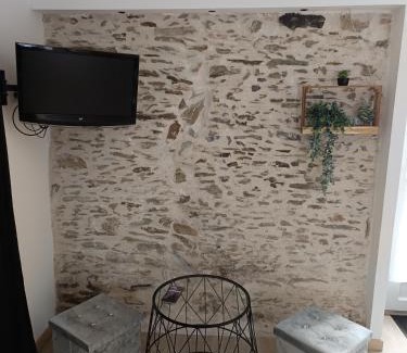 L'Aiguillon-sur-Vie House | maison de ville