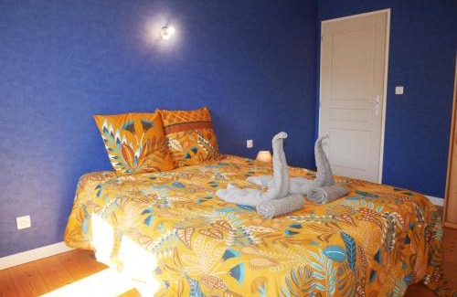 Serrieres-sur-Ain House | Maison de village Rives de L'Ain