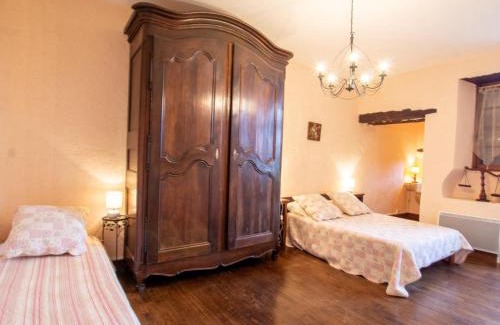 Saint-Cernin-de-lHerm House | Maison de village avec jardin, près de Villefranche du Périgord, idéale familles, animaux acceptés - FR-1-616-162