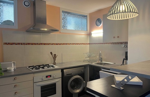 Sarrancolin House | Maison DE Village Centre Sarrancolin Vacances Pyrenees